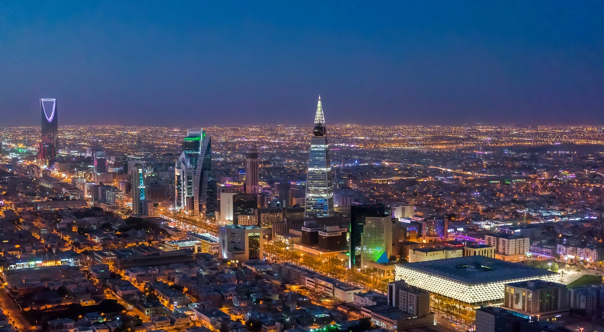 7 Reasons 2025 Is Your Last $800K EB-5 Investment Chance – Saudi Arabia & UAE
